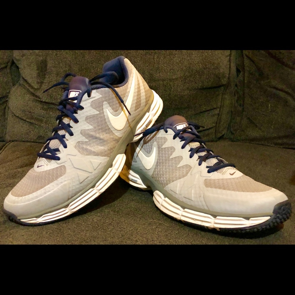 Nike Dual Fusion tr6 training shoes